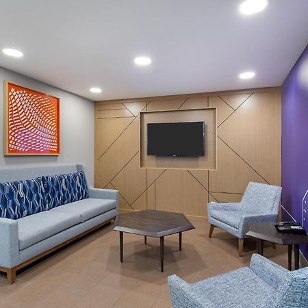 Holiday Inn Express Hurricane Mills Waverly By Ihg Esterno foto