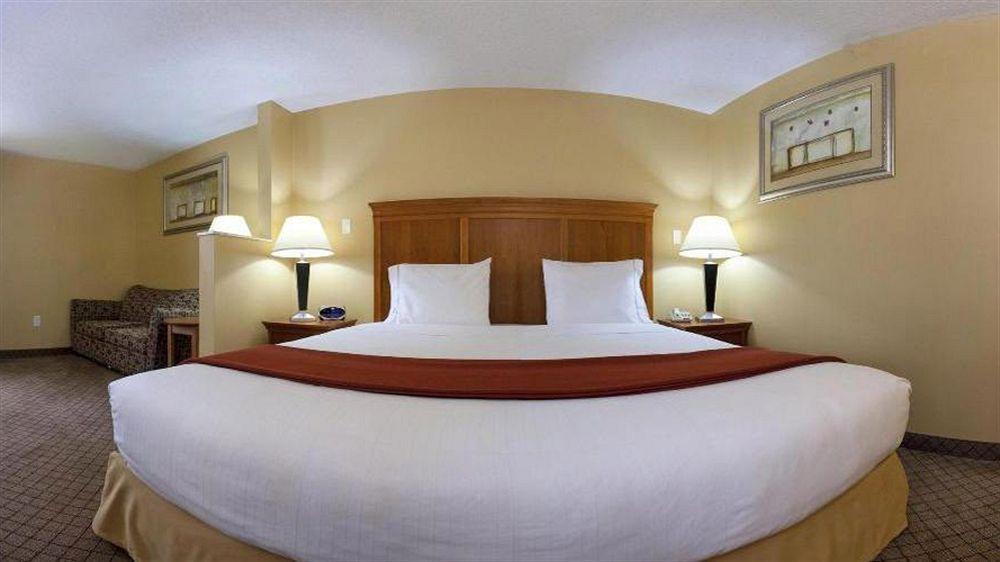 Holiday Inn Express Hurricane Mills Waverly By Ihg Esterno foto