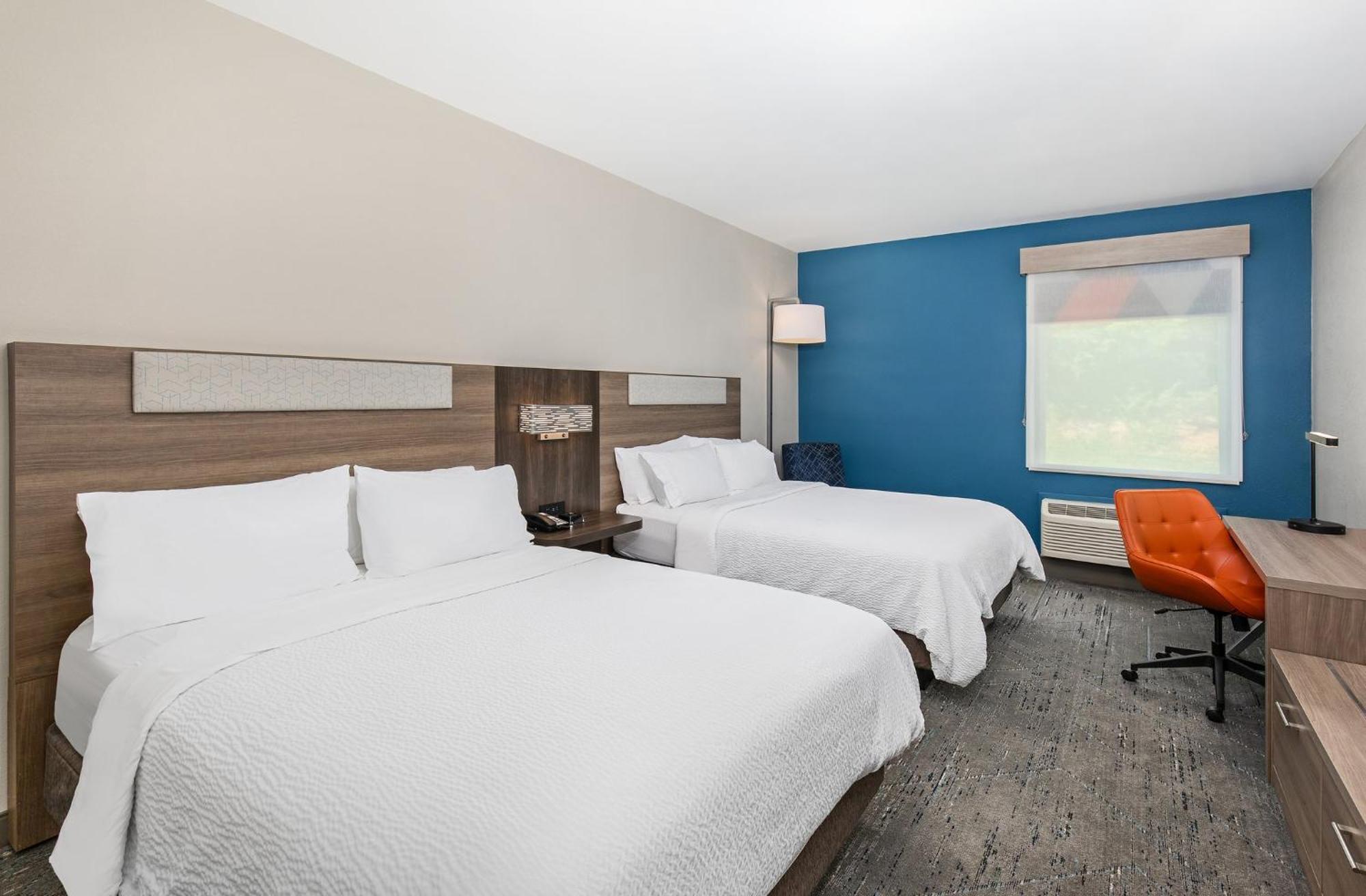 Holiday Inn Express Hurricane Mills Waverly By Ihg Esterno foto