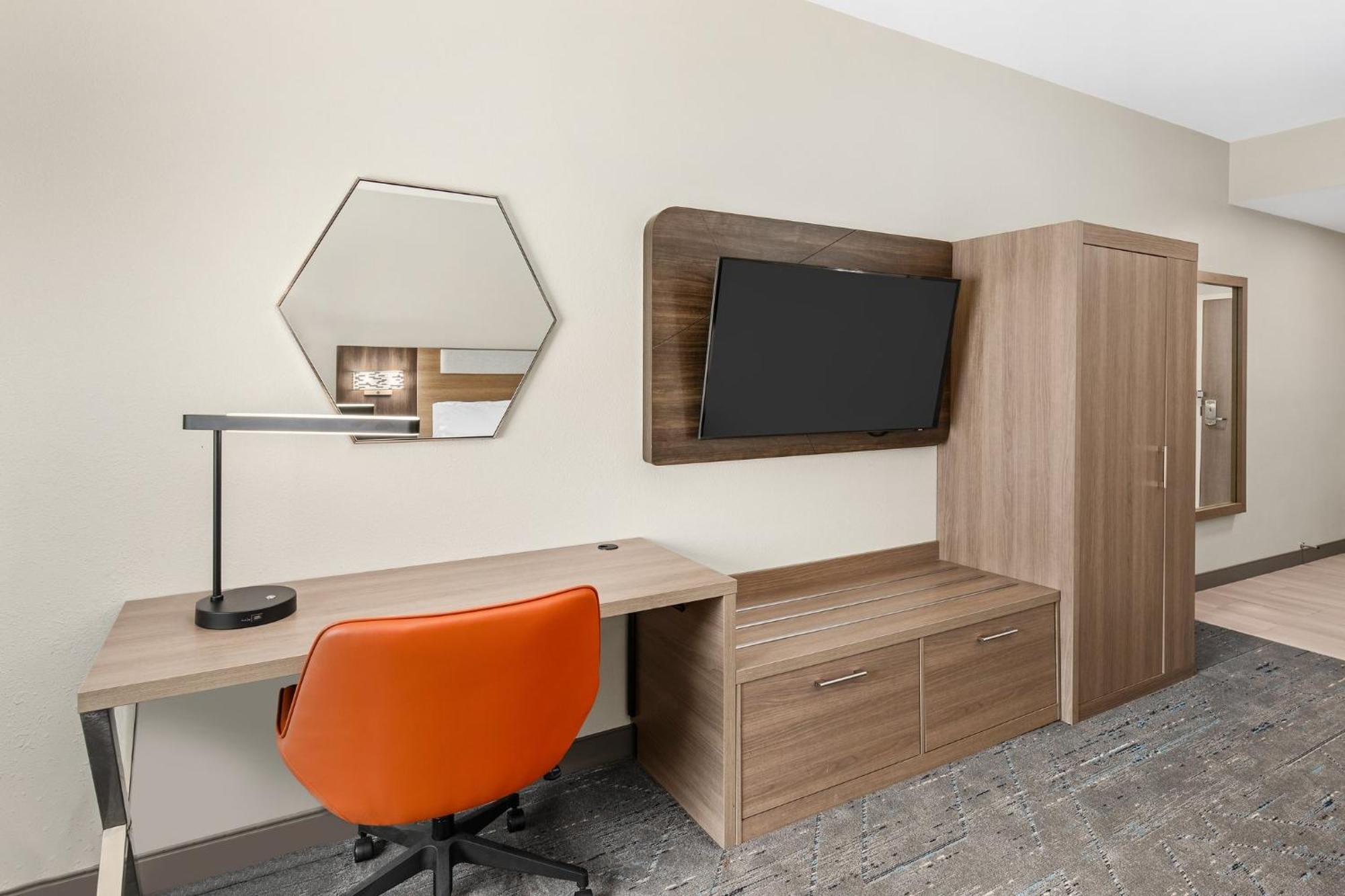 Holiday Inn Express Hurricane Mills Waverly By Ihg Esterno foto