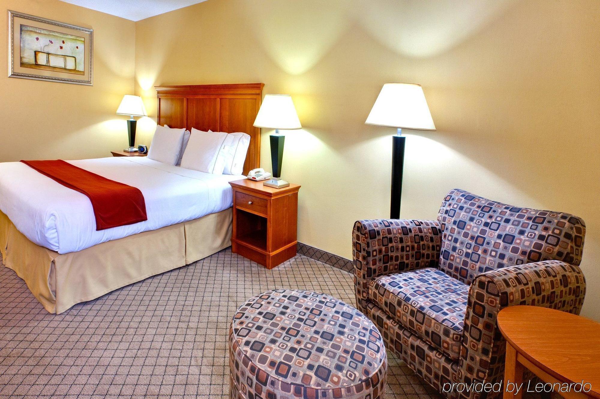 Holiday Inn Express Hurricane Mills Waverly By Ihg Esterno foto