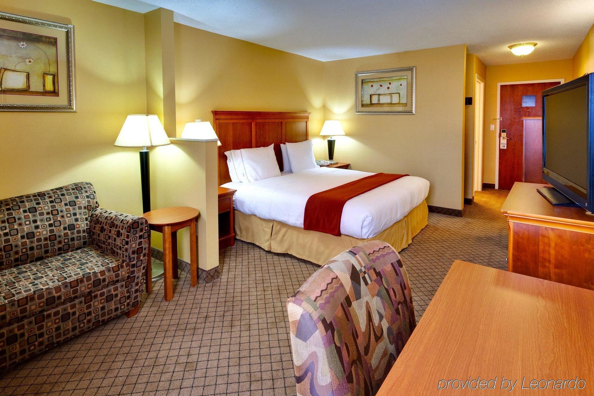 Holiday Inn Express Hurricane Mills Waverly By Ihg Esterno foto